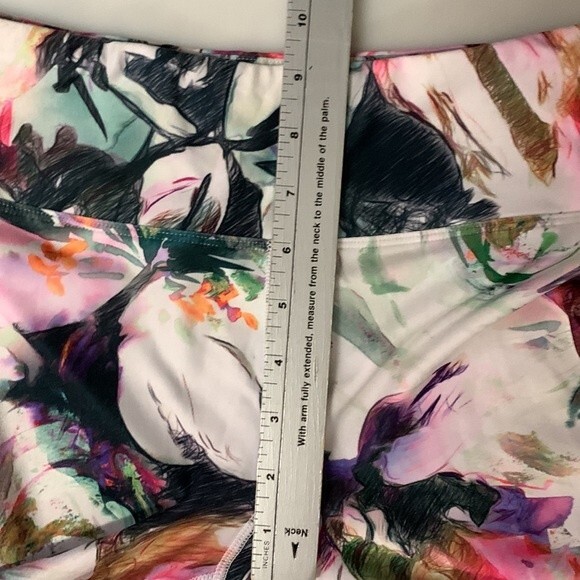 Betsey Johnson Multicolored Floral Mid-Rise Cropped Leggings Size S - Picture 9 of 10